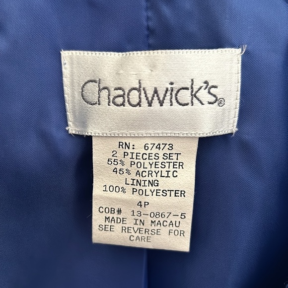 2 pcs Chadwick’s top and skirt suit 55% polyester 45% acrylic, never used. - Picture 4 of 5
